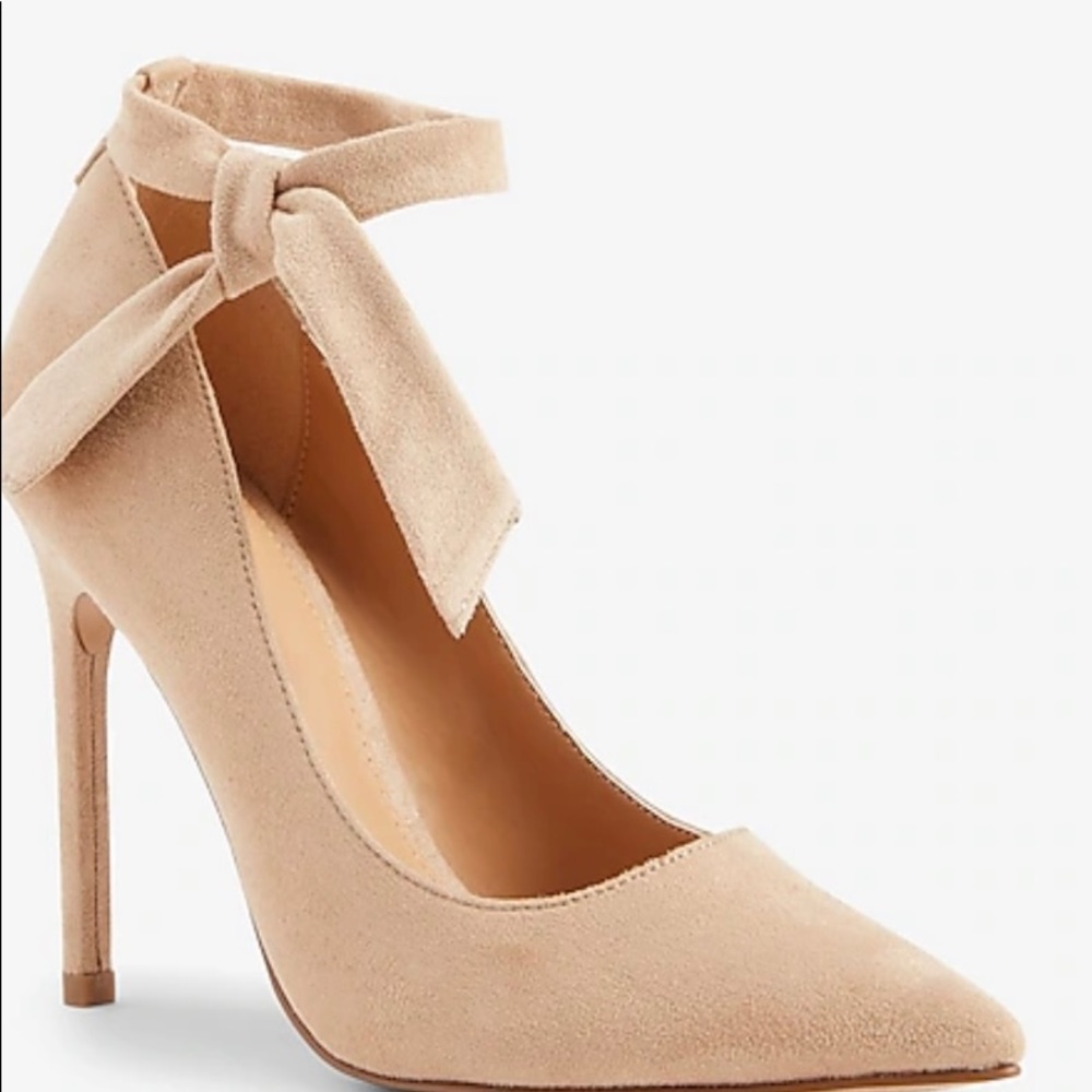 Beige Pumps - image 2
